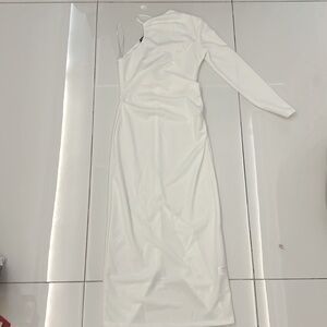Brand new women’s white Zara medium dress